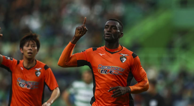 Az elfeledett csatár: Jackson Martinez 39 évesen még mindig aktív!