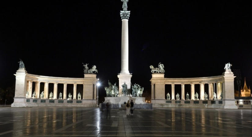 Ingyenes koncertet ad a Budapesti Fesztiválzenekar a Hősök terén