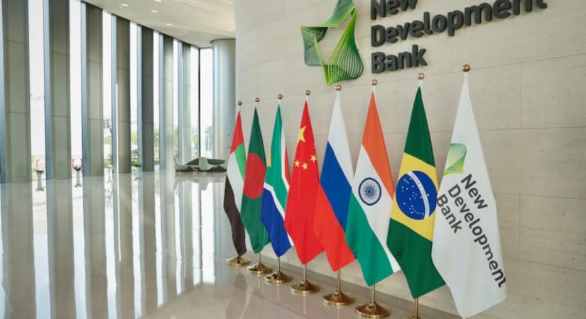 A BRICS bank: alternatív pénzügyi rend helyett egy régi szereplő új köntösben