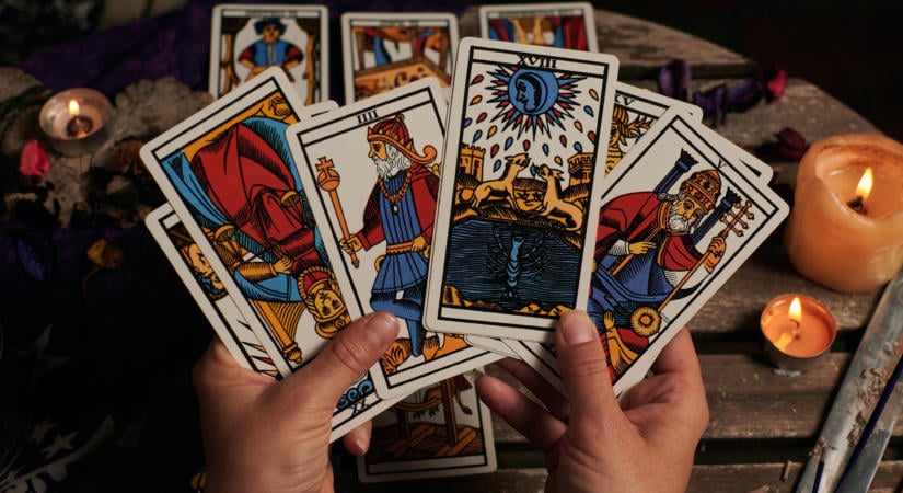 Októberi tarot-horoszkóp: Mit üzennek a kártyák a 12 csillagjegynek?