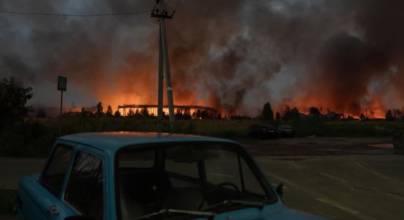 Ukrajna újra támadja az orosz olajfinomítókat