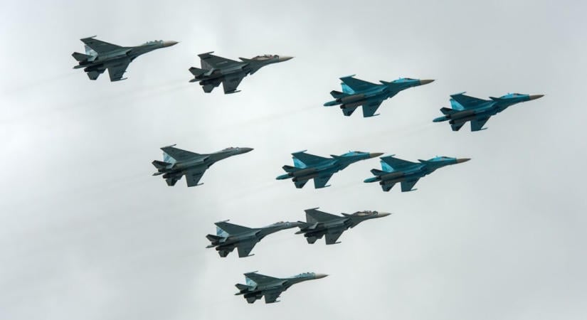 Lecsapott az ukrán hadsereg az oroszokra – hat méregdrága orosz vadászbombázót ért találat