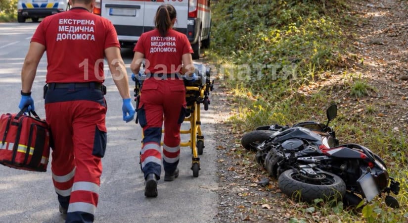 Súlyosan megsérült két motoros a Huszti járásban, egyikük az útról sodródott le