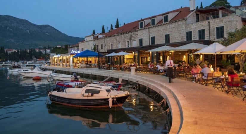Elképesztő rekord születetett, tényleg letarolták Horvátországot a magyarok: soha nem látott számban utaztak idén magyar turisták az Adriai-tengerhez