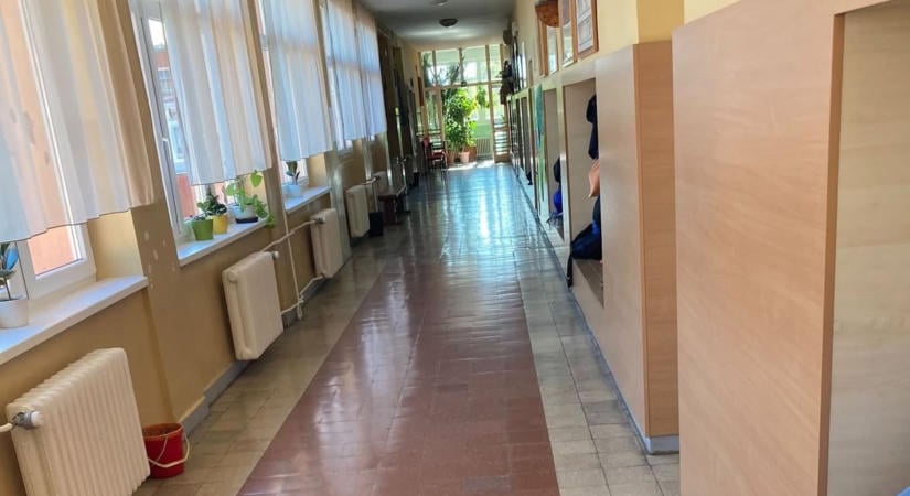 Életveszélyessé nyilvánították a kincsesbányai általános iskola épületét – a megoldáson dolgoznak (videó)