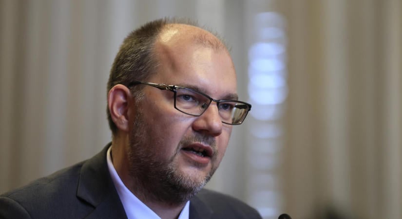 Megválasztotta Polyák Gábort a Médiatanács elnökévé az Országgyűlés