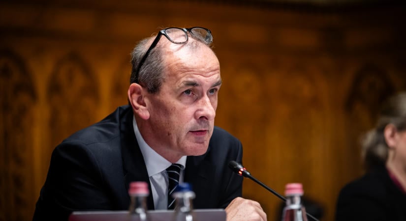 Hegedűs Zsolt szerint akár a délutáni és a hétvégi műtétek is jöhetnek