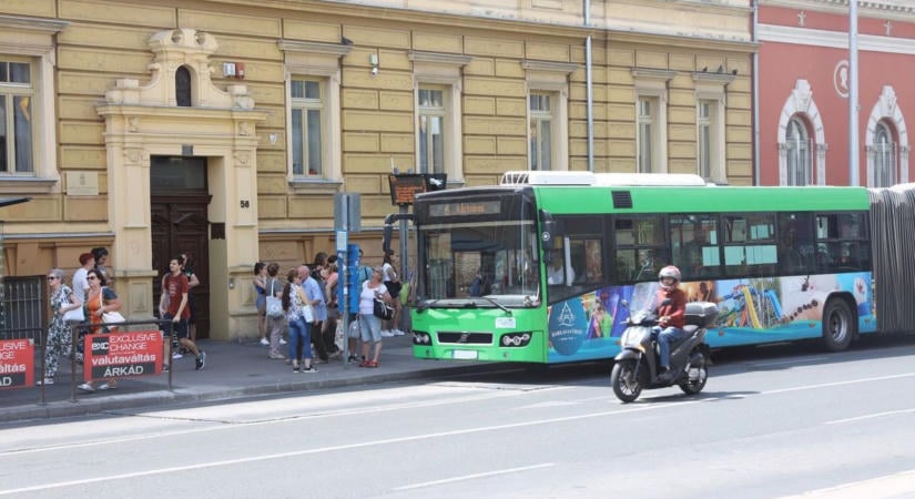 Döbbenetes: nem járnak iskolába, mert nem telik buszbérletre