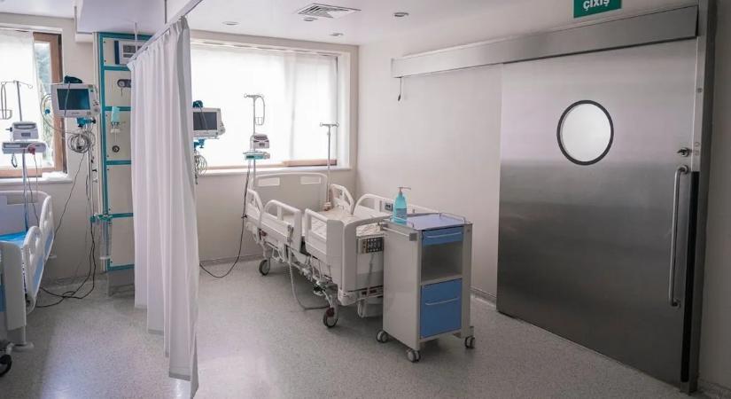 Órákon át küzdöttek az életéért, tragikus módon elhunyt a hároméves kislány