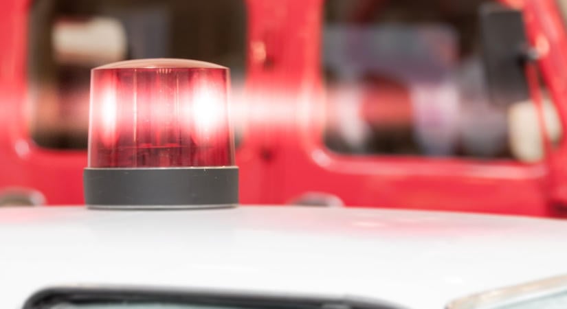 Újabb tragikus fordulat Szaniszlófalván: meghalt a nyolcadikos diák támadásának 12 éves áldozata