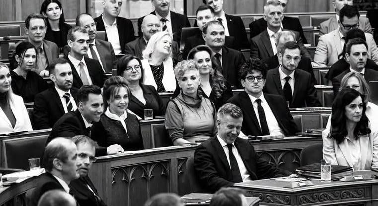 Orbán Viktor kíméletlenül szétszedte Magyar Péter büdzséjét: „végül mindenki rosszul jár”