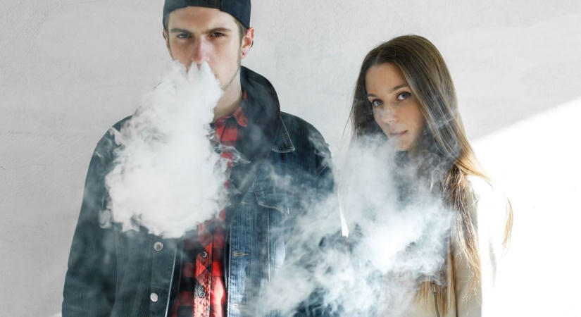 Már a gyerekeket is célba vették az utcai árusok: illegális vape-et próbáltak eladni egy 12 éves fiúnak