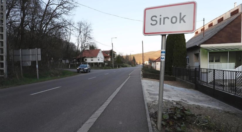 „Ezzel fogom leszúrni!” – Vérfagyasztó jelenet a hevesi buszon: késsel fenyegetőzött egy gyermek!