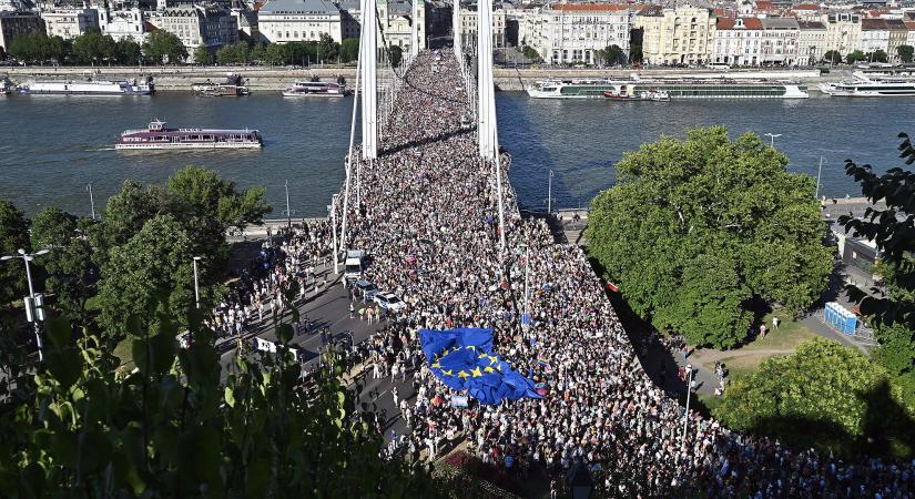 Felszabadulás? Magyar Péteréknek még sokat kell takarítani az előző kormány után