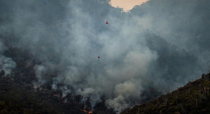 Tragédia tűzoltás közben – meghalt egy tűzoltó helikopter teljes legénysége Utah-ban