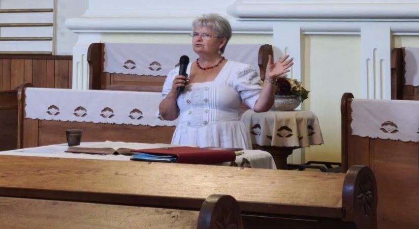„A szülői védőszárnyak alatt nem lehet felnőtté nőni” – Pécsi Rita a kamaszkor legfontosabb kérdéseiről beszélt