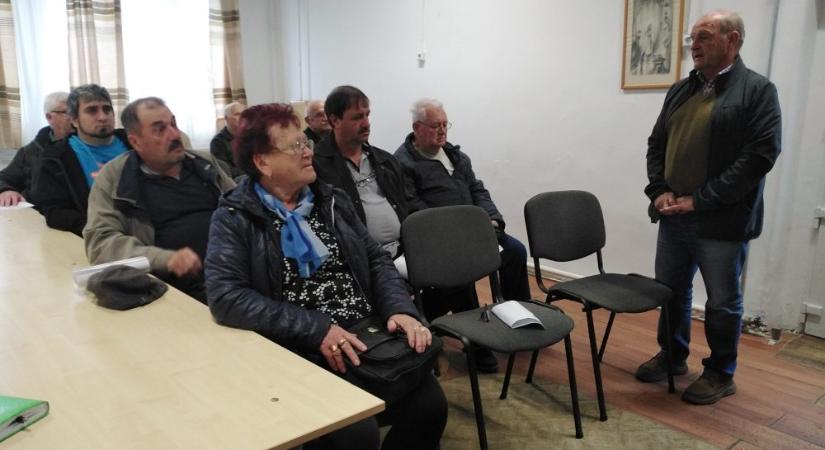 Támogatja a város a civileket