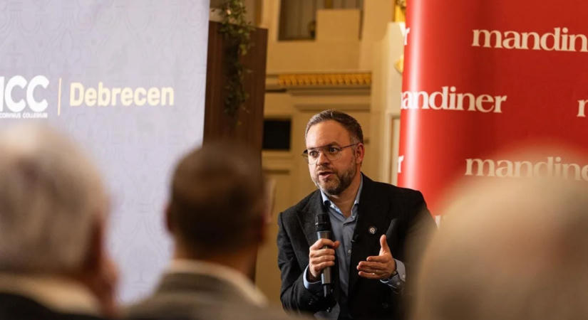 Hét év után megszűnik a Mandiner nyomtatott hetilapja