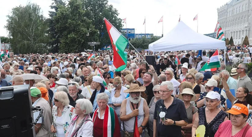 Medián: A Fidesztől vinne el szavazókat egy új jobbközép párt