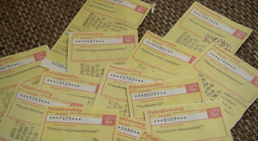 Tüntetés volt a Kossuth téren, a magas rezsiszámlák ellen tiltakoztak az emberek