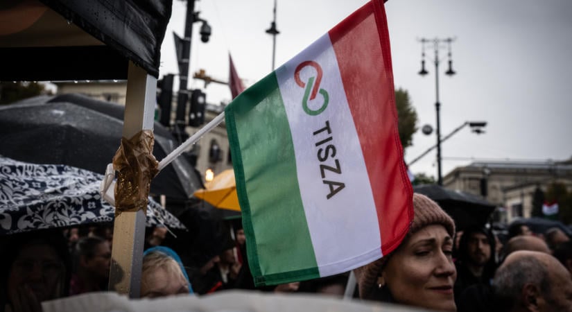 Apránként fogy a Tisza előnye a Fidesszel szemben a Publicus friss felmérése szerint