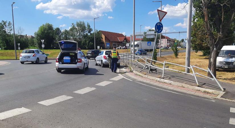 Annyira részeg volt, hogy nem találta meg a körforgalom kijáratát Nógrádban