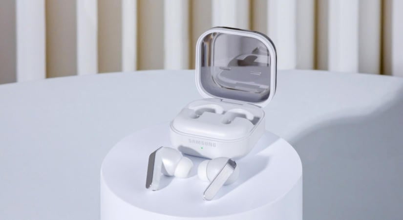 Prémium hangzás és komoly trükkök a fülben: teszteltük a Samsung Galaxy Buds4 Pro fülhallgatót