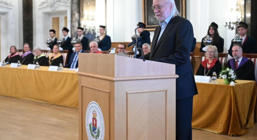 Díszdoktorrá avatták Krasznahorkai Lászlót alma materében, az ELTE-n