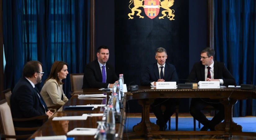 Magyar Péter új pályára állítaná Budapestet