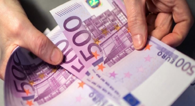 Eurókötvény kibocsátását tervezi a Mol Nyrt.