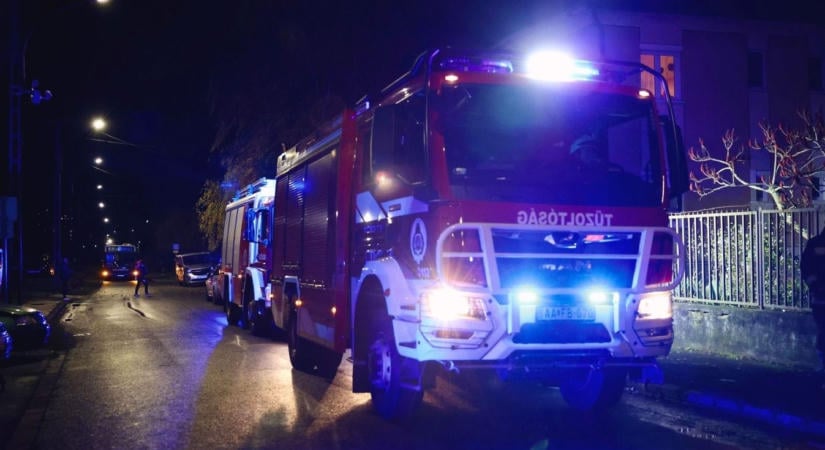 Tűz tombolt Nyíregyházán vasárnap éjjel, lángokban állt egy épület!