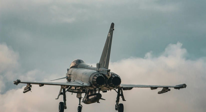 Nukleáris csapásmérési hadgyakorlatot tartott a brit és a francia légierő