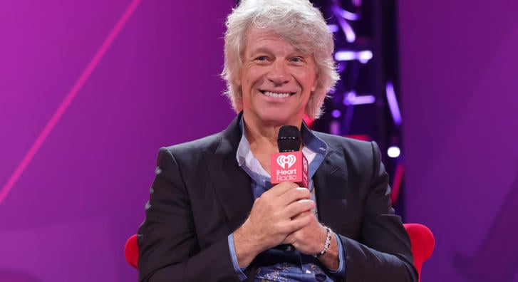 Azt hitte, Jon Bon Jovival randizik, de kegyetlen átverés áldozata lett
