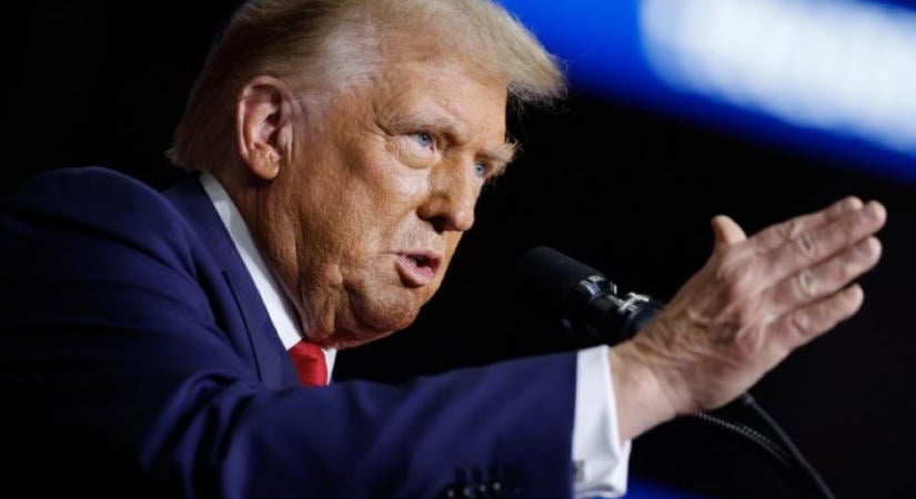 Trump kitiltotta a CNN, a Politico és az MS NOW tudósítóit a Fehér Házból