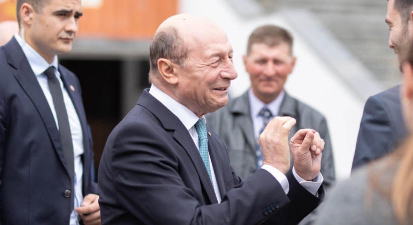 \_(ツ)_/ Traian Băsescu nem osztana lapot az RMDSZ-nek – hírmix