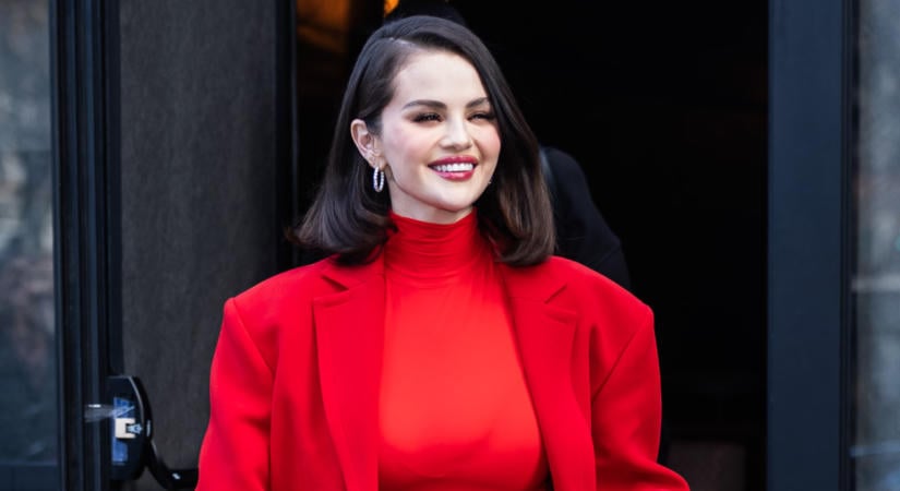 Selena Gomez bemutatja: íme a legszebb piros manikűr őszre - és még 10 ötlet, amit imádni fogsz!