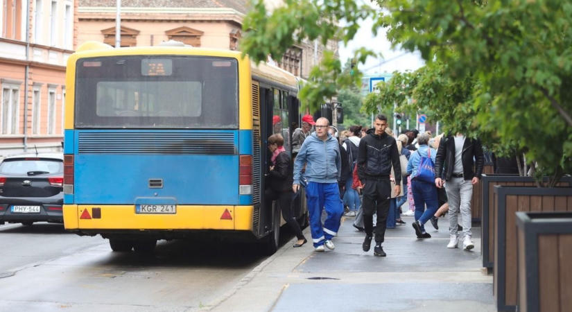 Pécsiek, figyelem! Kedden borul a megszokott buszmenetrend