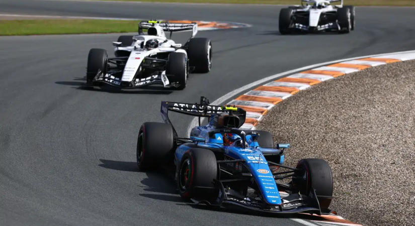 Sainz erősebbnek tekinti az Aston Martint, mint a Williamst