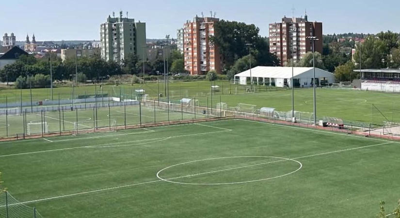 Komoly vitát robbantott ki az egri sportpálya locsolása – megszólalt az Eger SE