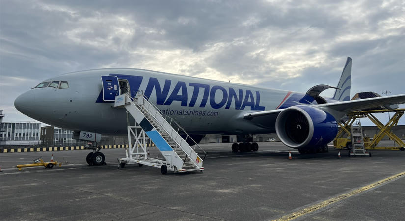 Rekordhosszúságú cargo járatot teljesített egy Boeing 777F