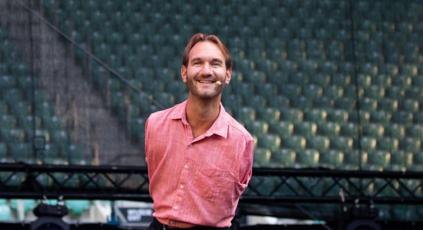 Nick Vujicic a mohácsi Deák térre érkezik ma este