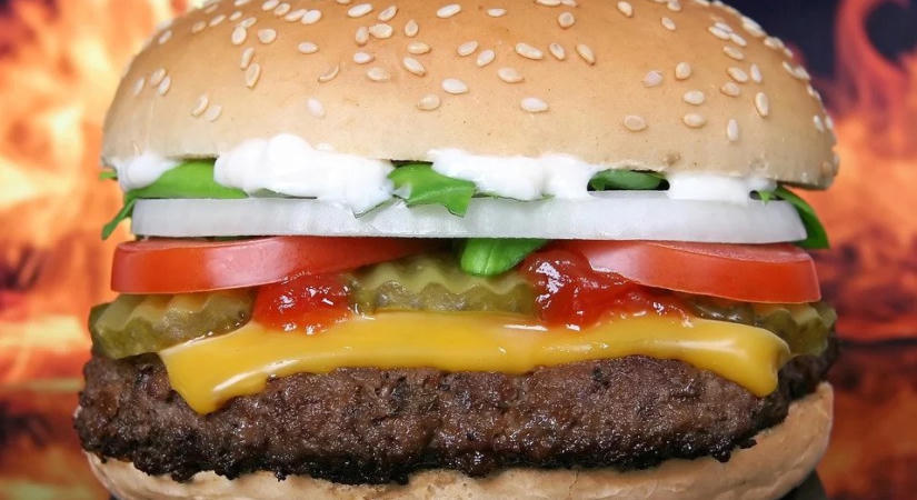 Több százezer tonna marhahús vámmentes behozatalárról szóló megállapodást jelentett be Trump