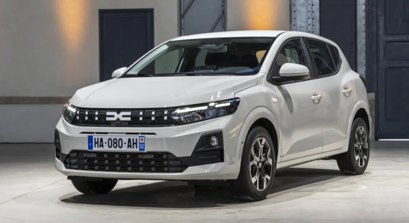 Feladja az árharcot a Dacia: elfogadják, hogy a kínai autók olcsóbbak