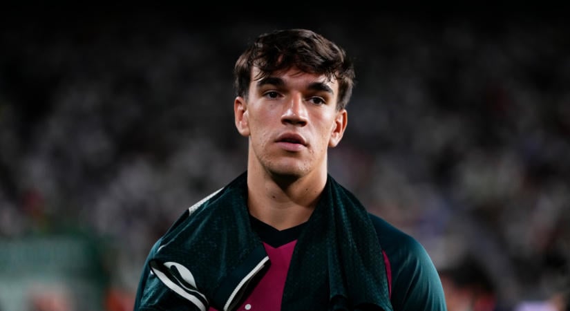 Kiderült, miért utasította vissza a Barcelona Carlos Espit