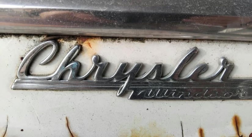 Amerikai autócsoda bukkant fel Kiskunfélegyházán: egy 1948-as Chrysler keresi új gazdáját  fotók