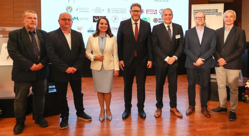 Szöllősi György és az elnökség is lemondott az sportújságíró-szövetségben