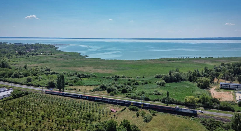 Itt egy jó hír azoknak, akik a héten a Balatonon lesznek