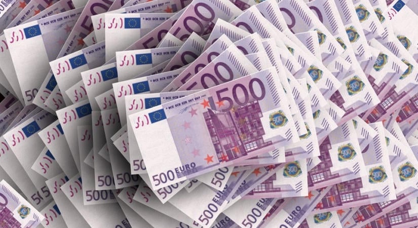 Elárulták, mikortól lehet euró Magyarországon
