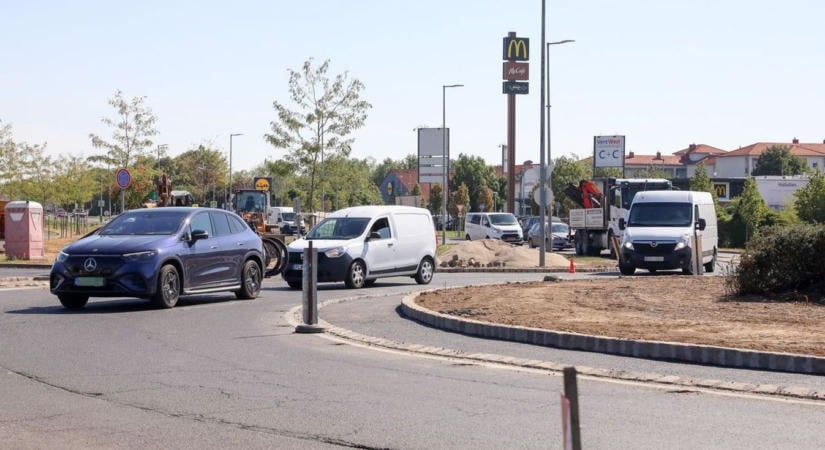 Ezt jó, ha tudod! Kezdődik a forgalmas szombathelyi út aszfaltozása