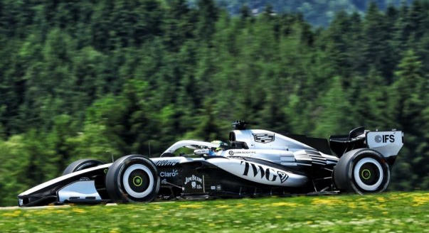 Perez marad, Markót elhallgattatták? – Csütörtöki F1-es hírek és sztorik